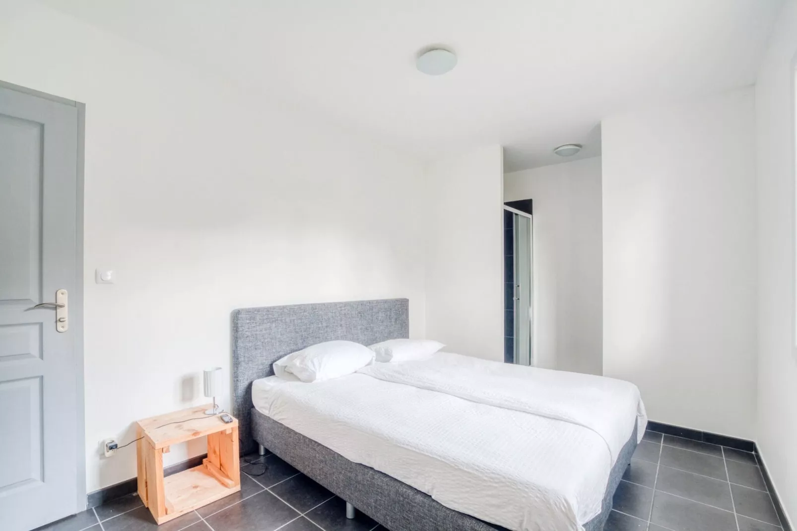 Villa Sainte Foy de Longas-Schlafzimmer