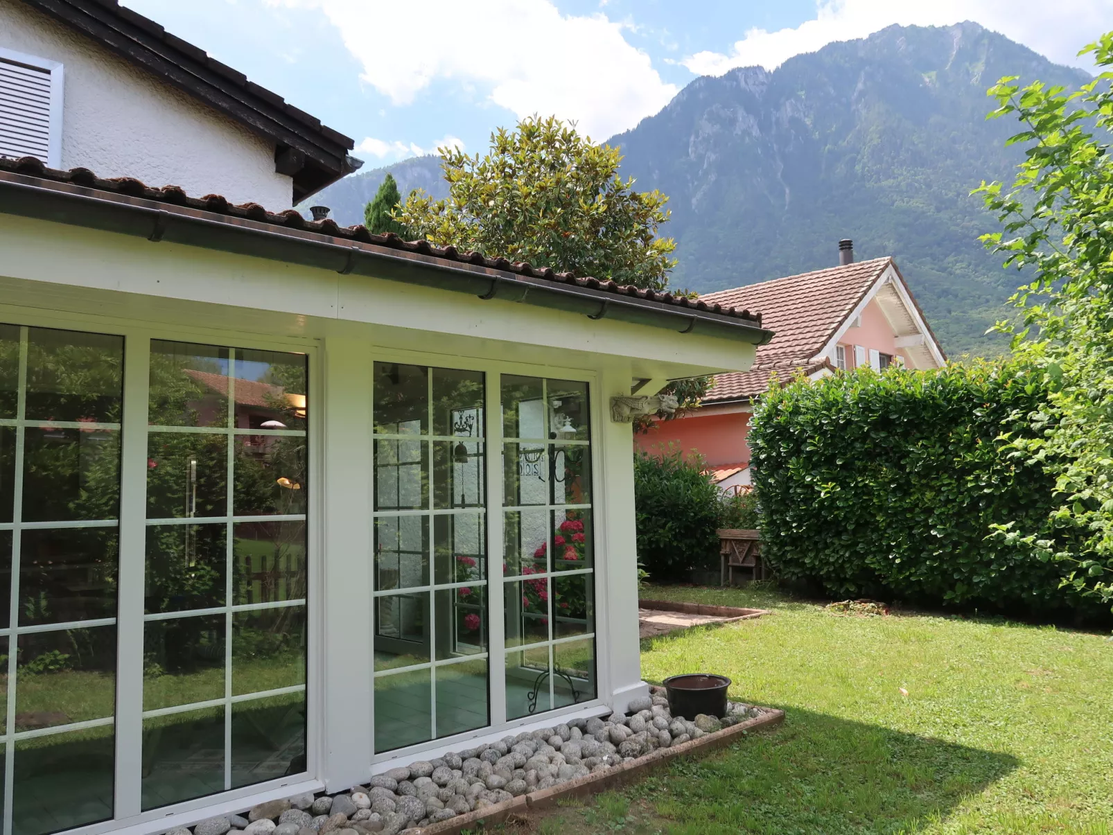 Le Mas Saphir-Outside
