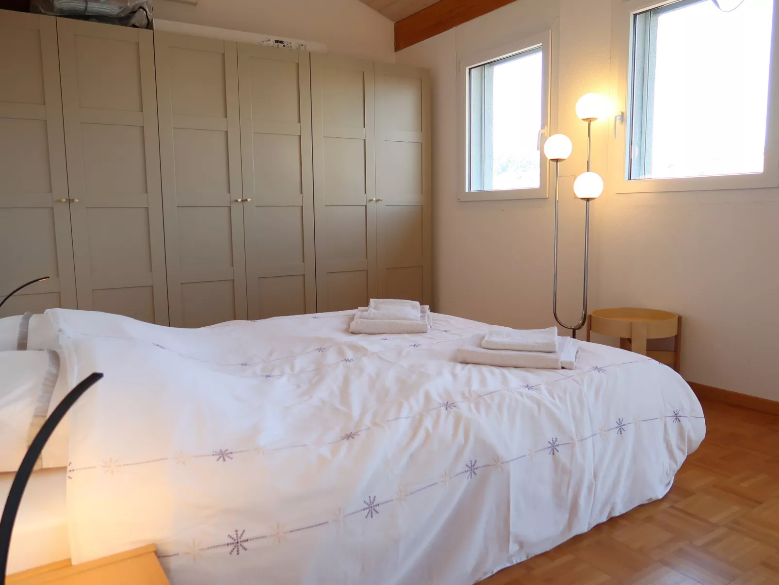 La Perouse D1/2-Inside
