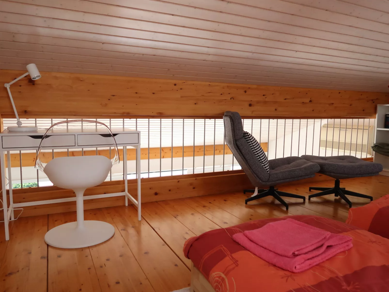 La Perouse D1/2-Inside