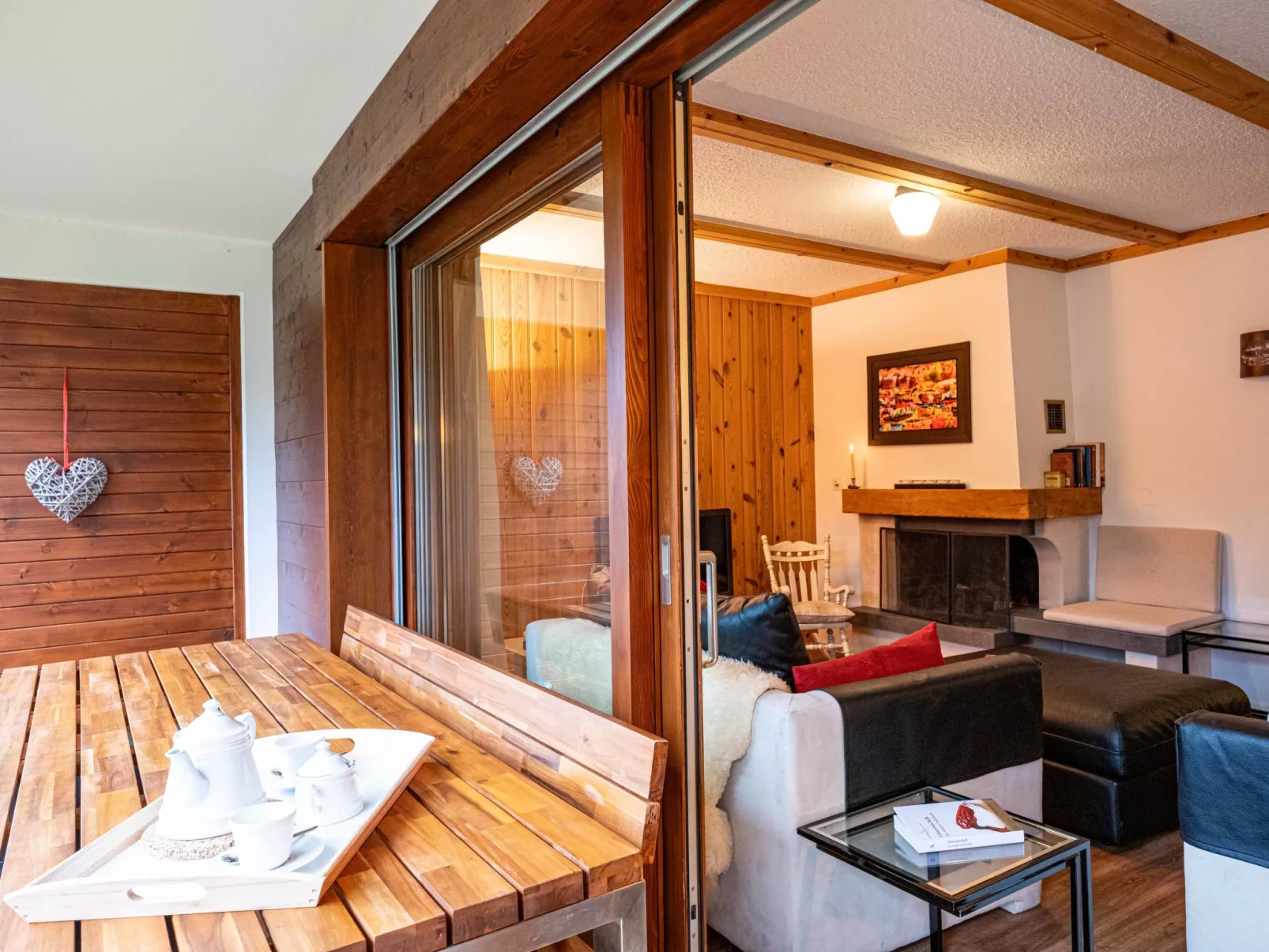 Hyacinthe 14-Inside