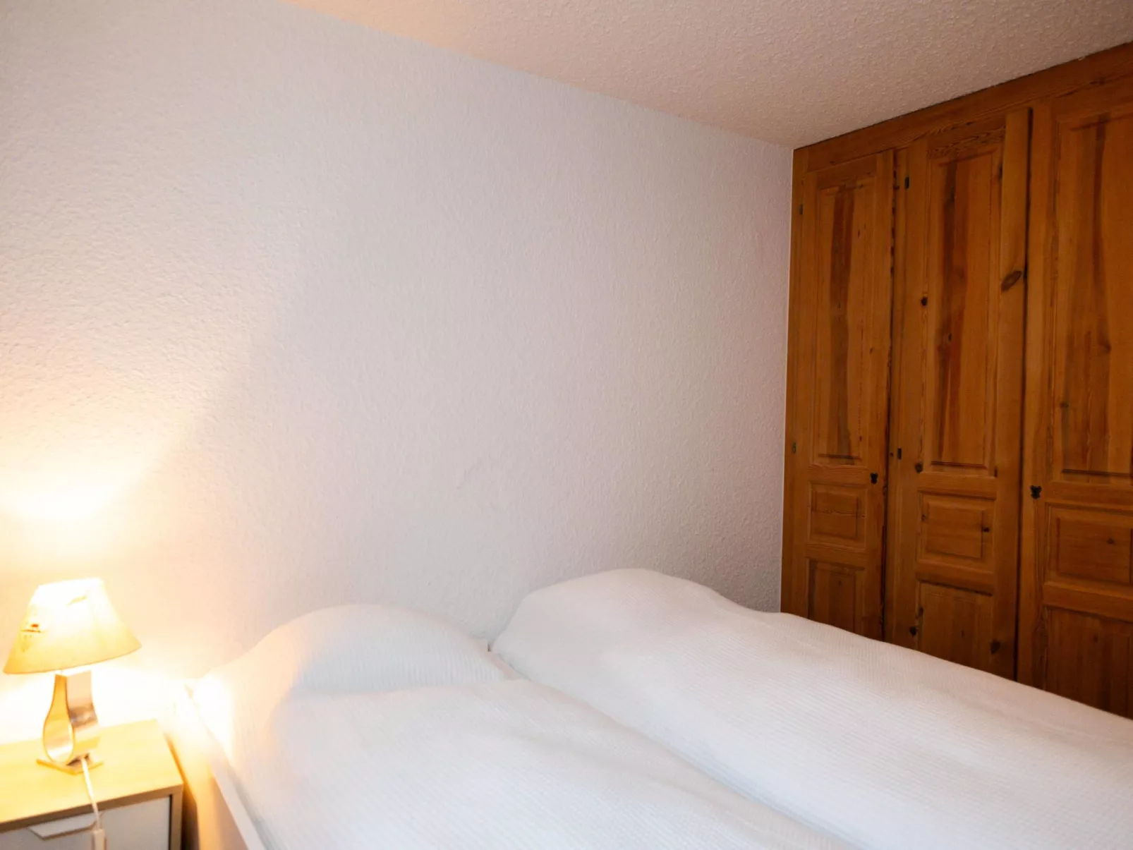 Hyacinthe 14-Inside