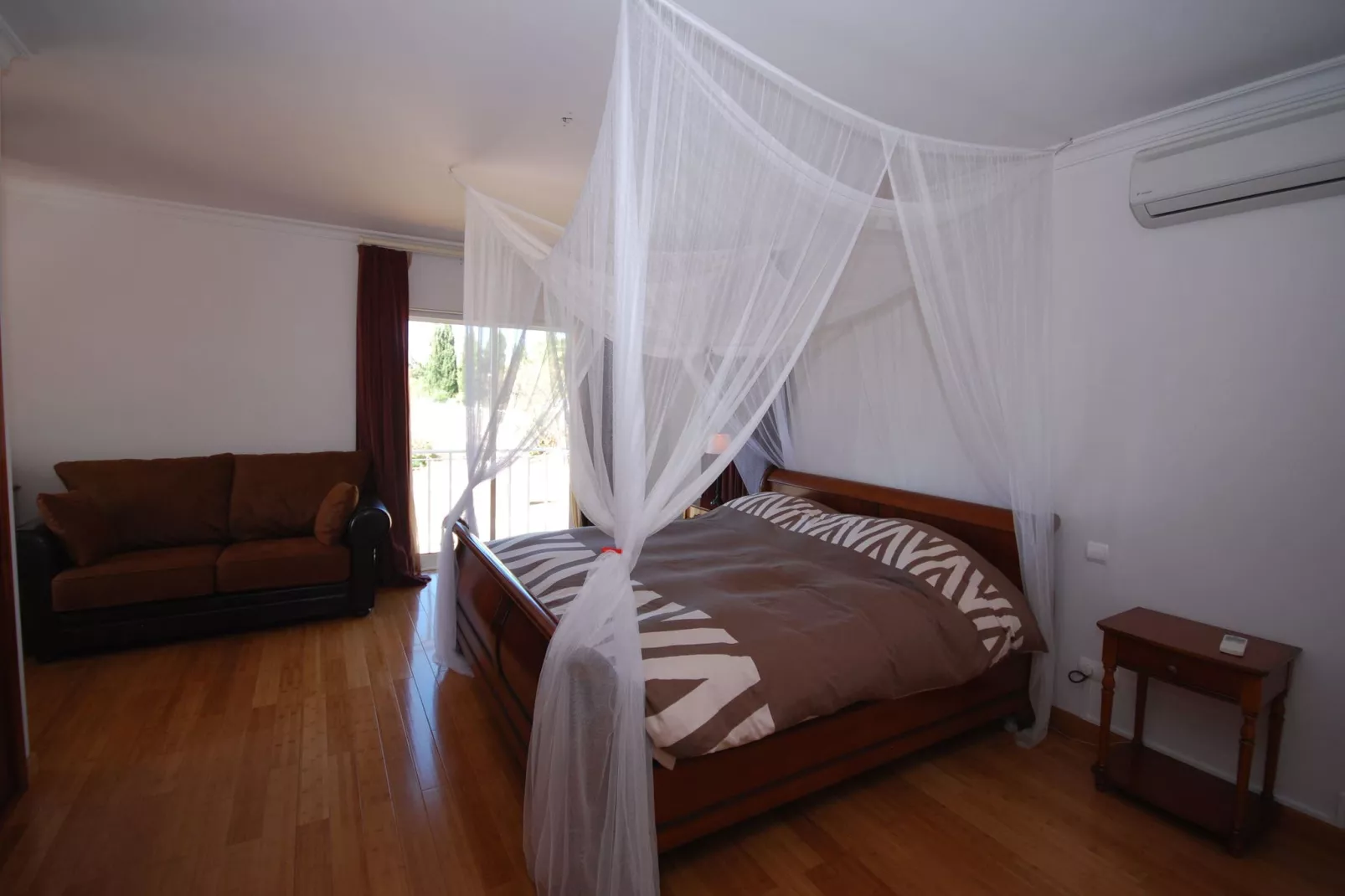 Casa Lambertus-Bedroom