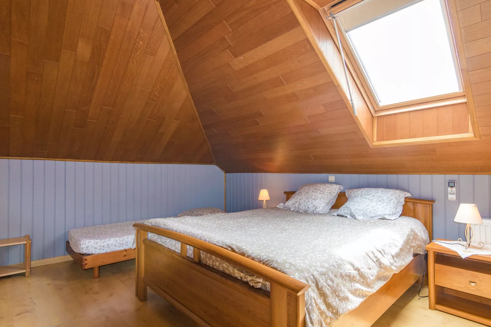 Residence Le Perrot-Bedroom