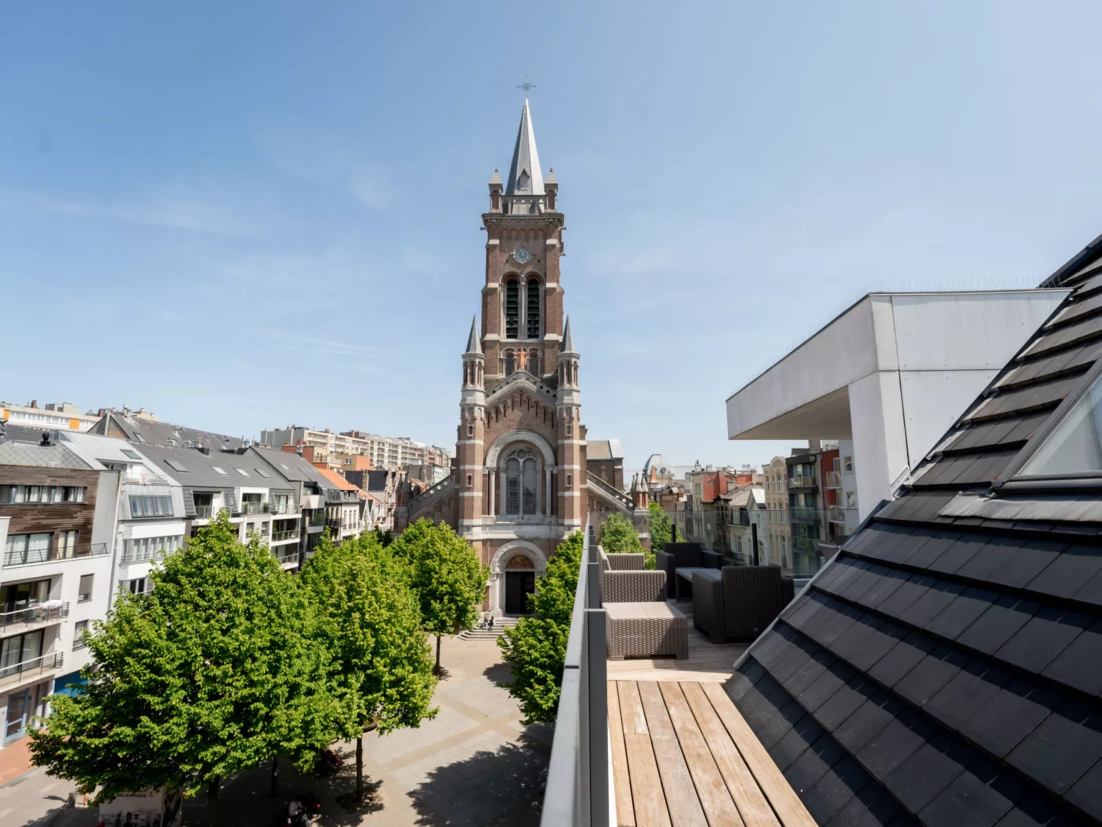 Rochusview.be with parking and terrace-Outside