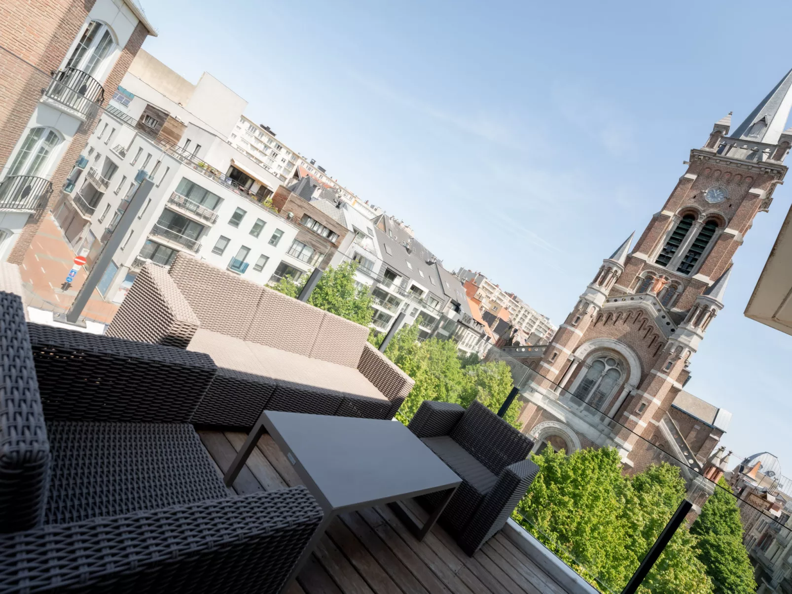 Rochusview.be with parking and terrace-Outside