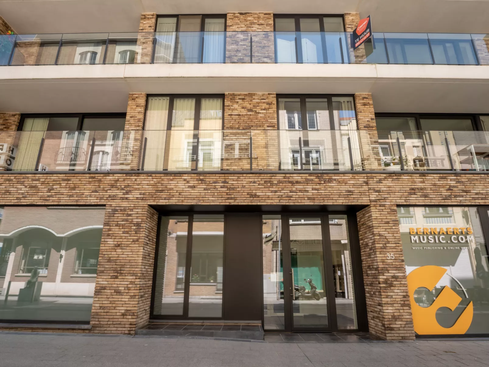 Rochusview.be with parking and terrace-Outside