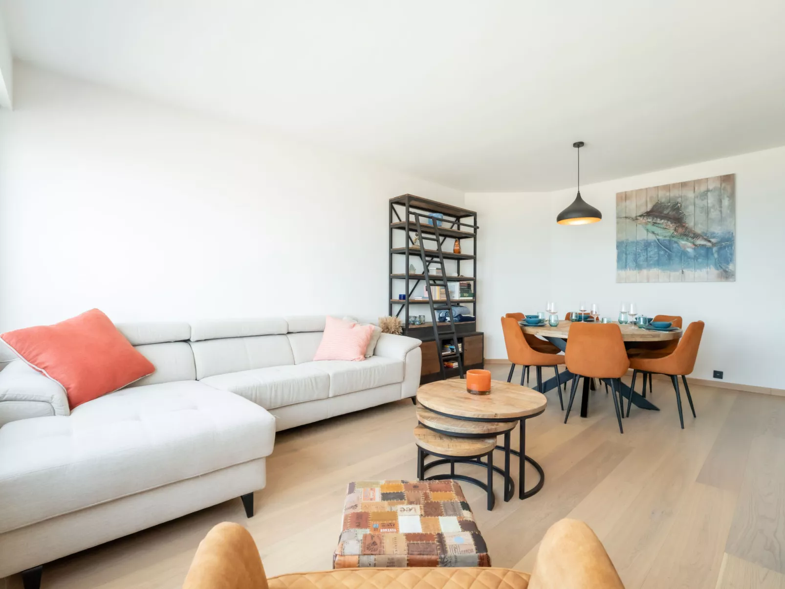 Escape with sea view-Inside