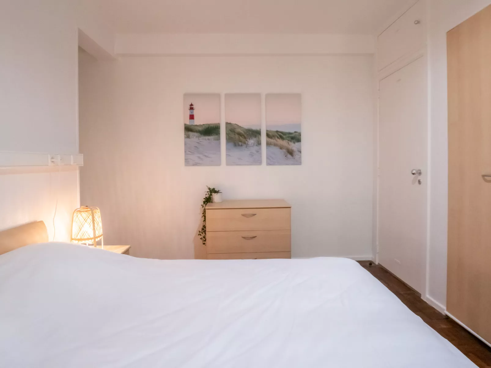 Seaview-Inside