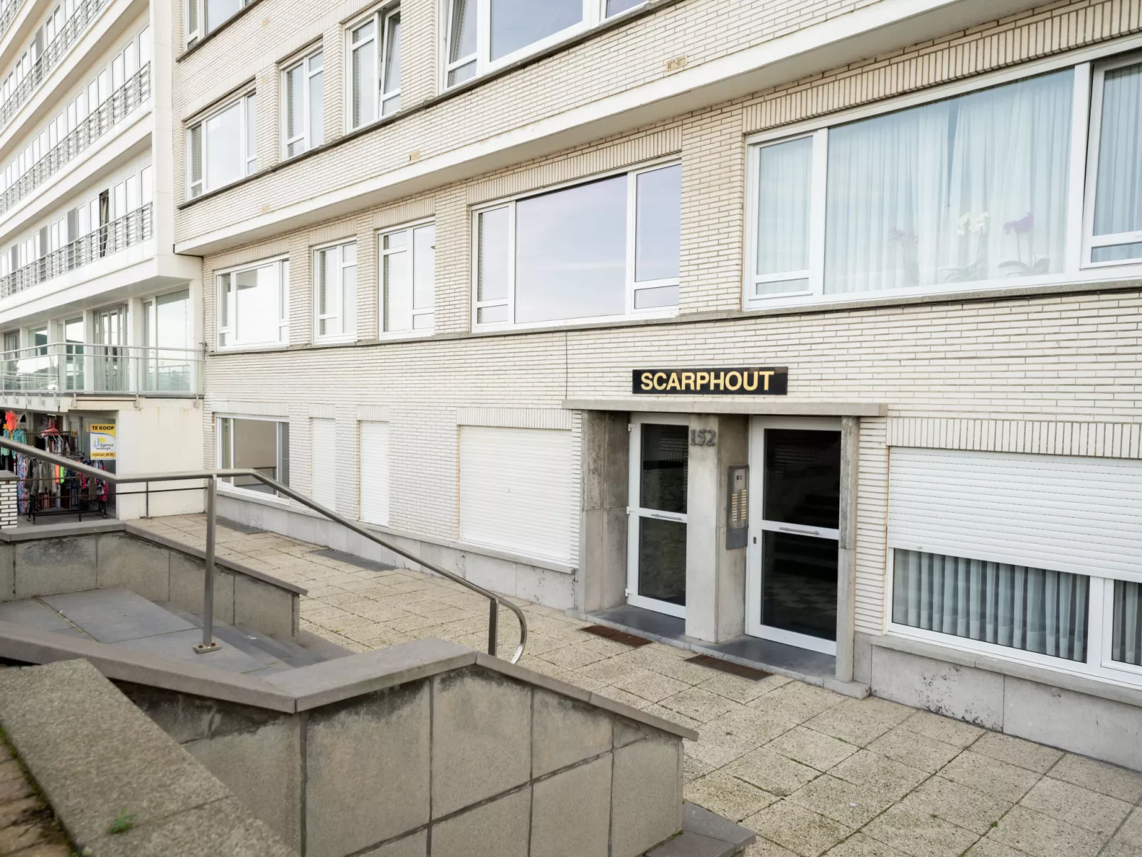 Seaview-Outside