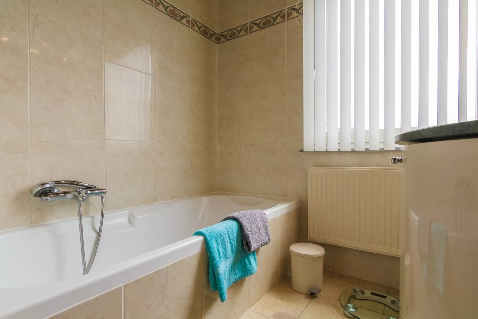 Residence Le Perrot-Bathroom