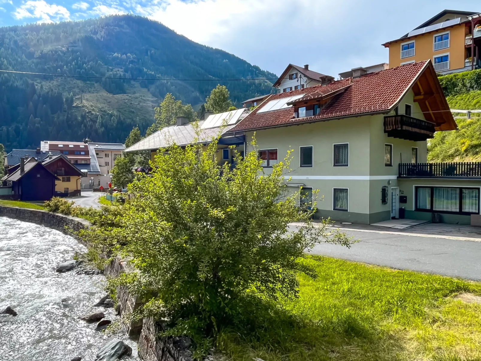 Haus Hilda-Outside
