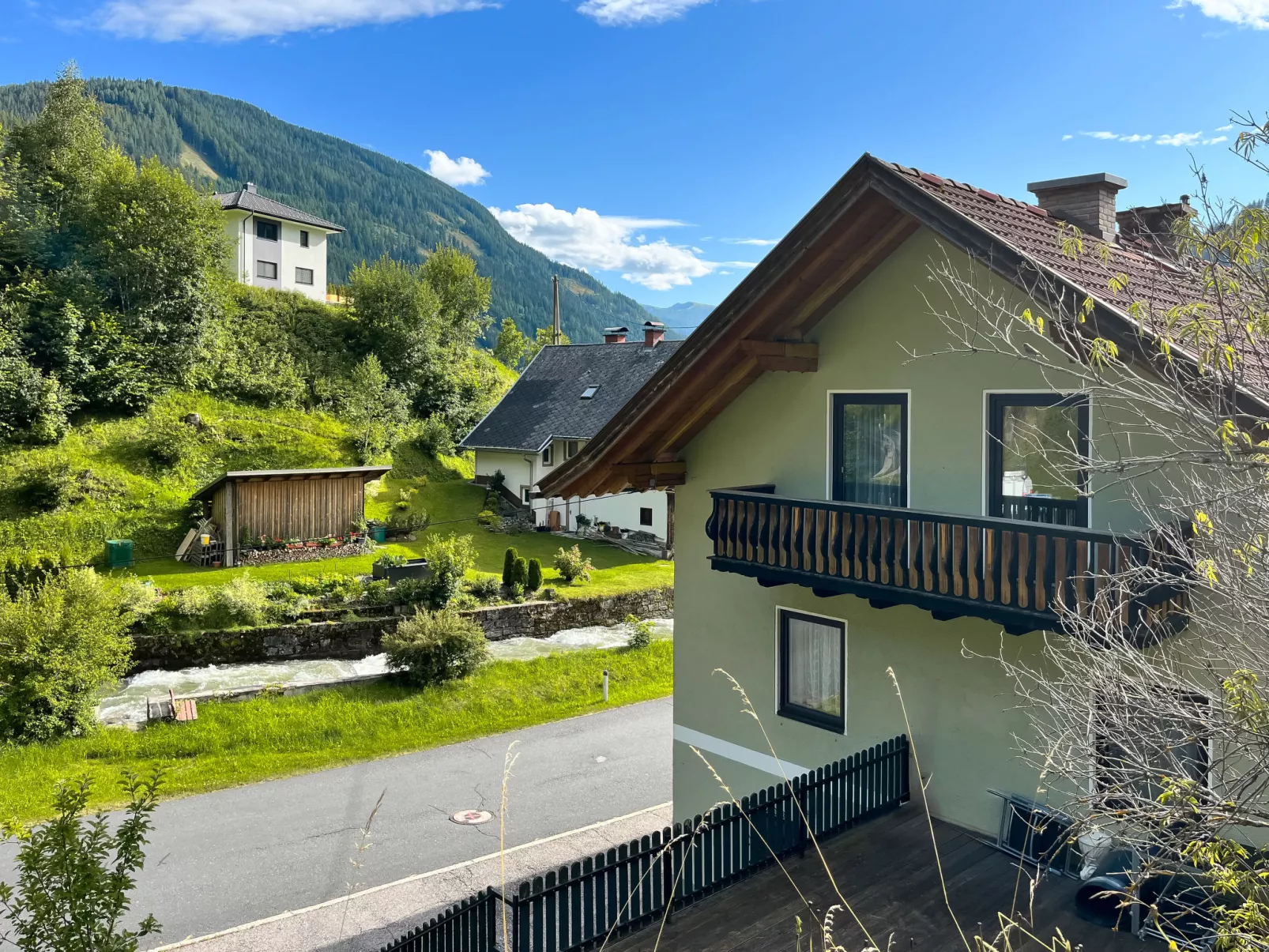 Haus Hilda-Outside