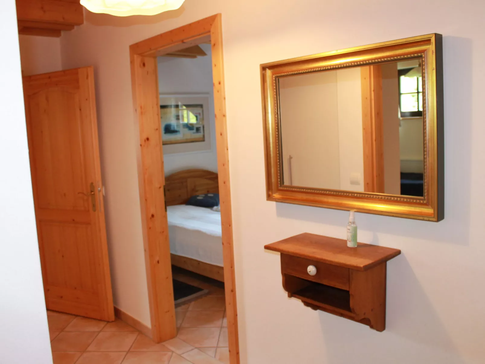 Schwalbennest-Drinnen