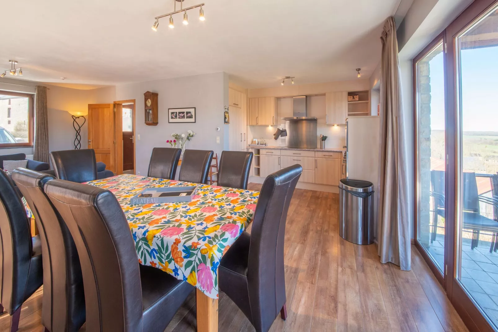 Maison Borlon-Dining room