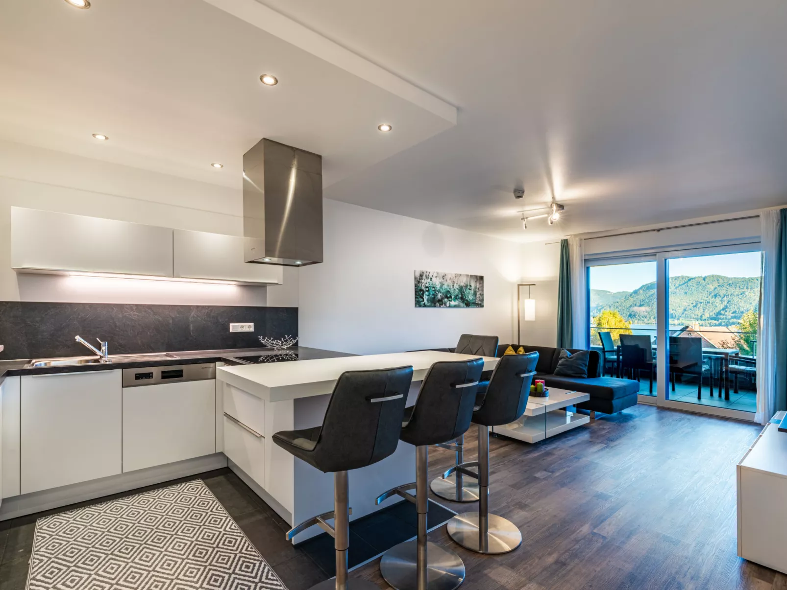 Berg- und Seeblick alpe maritima -Top 10-Inside