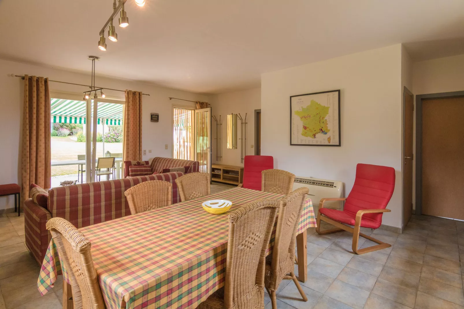 Domaine le Perrot-Living room