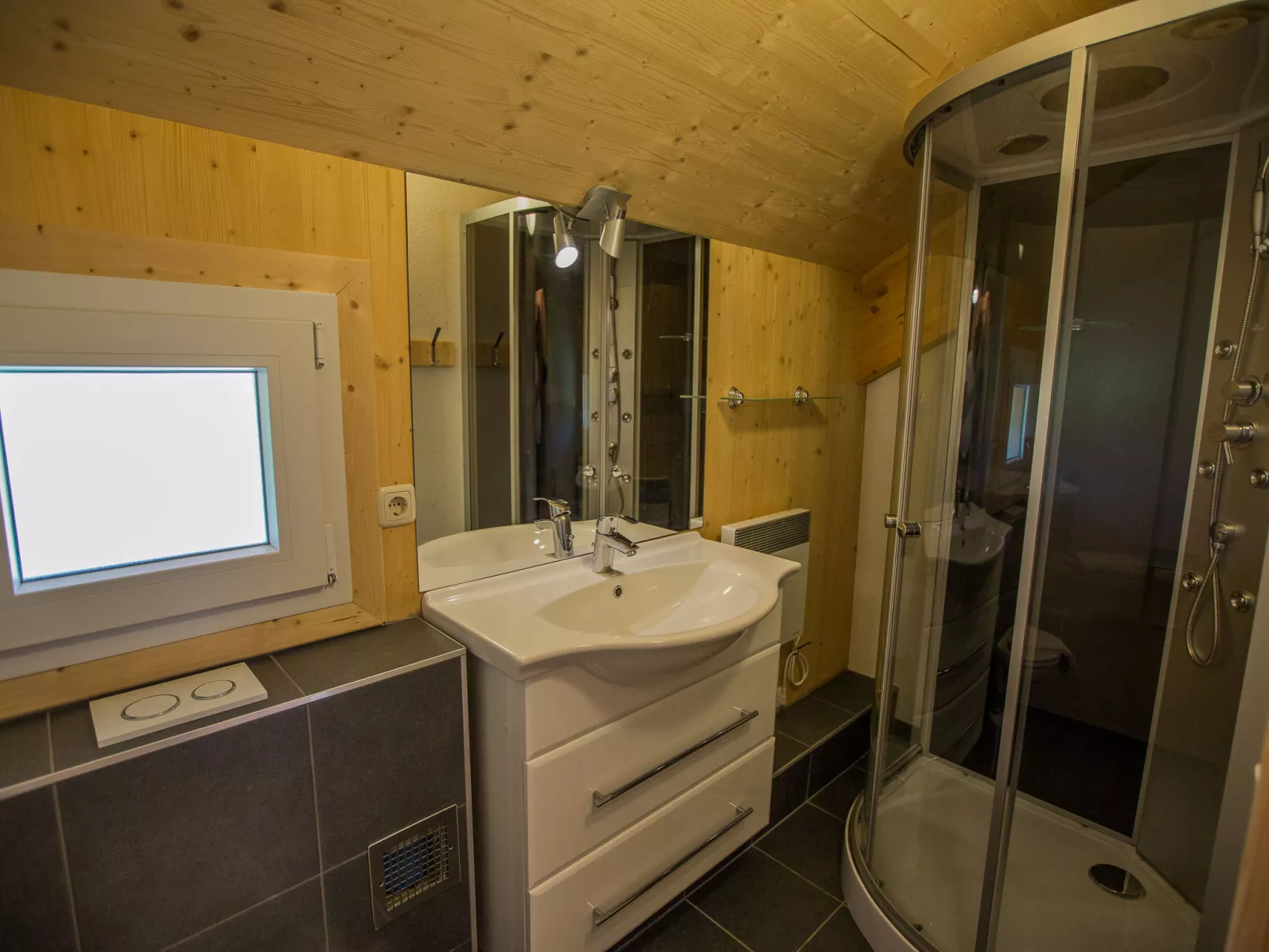 Klippitztörl 341-Inside