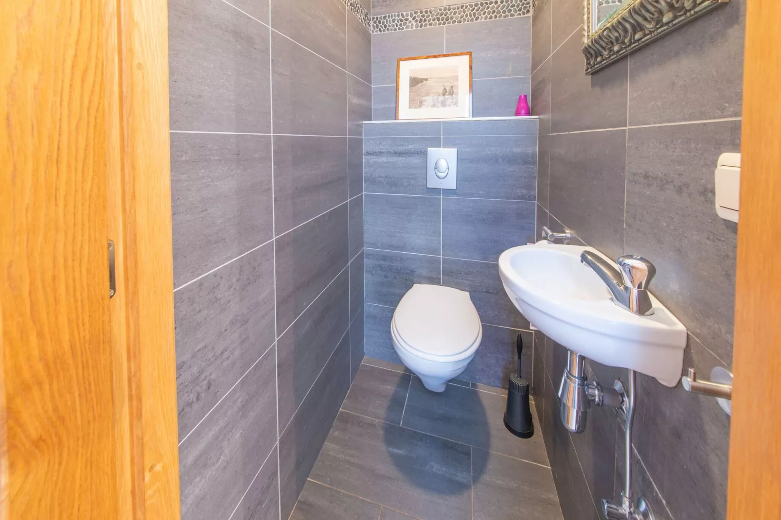 Maison Borlon-Bathroom