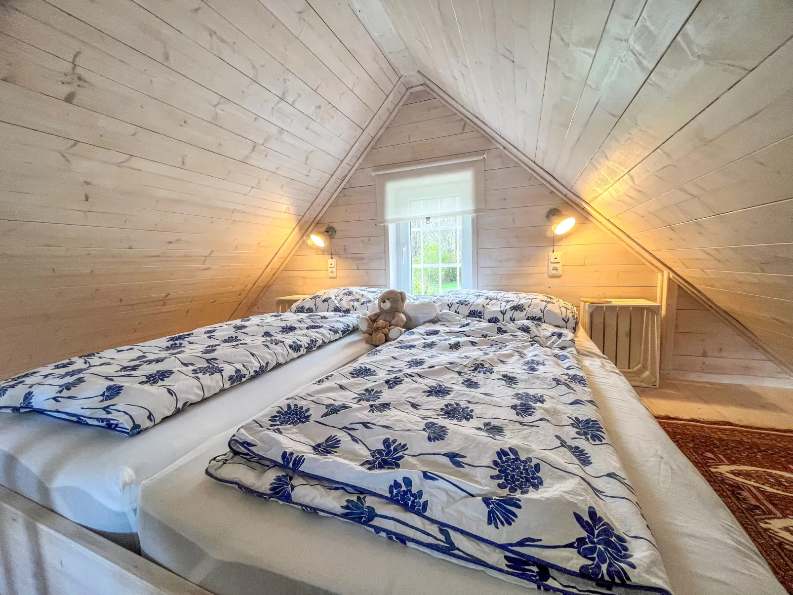 Tiny lavender house-Inside