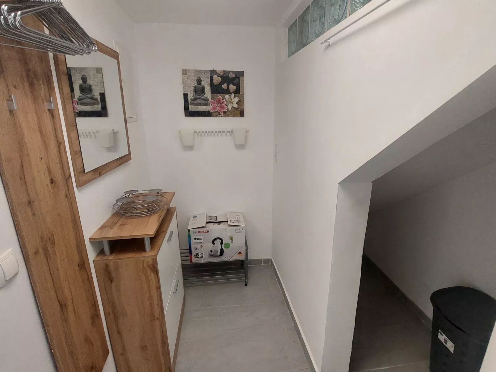 Garden Suite-Inside