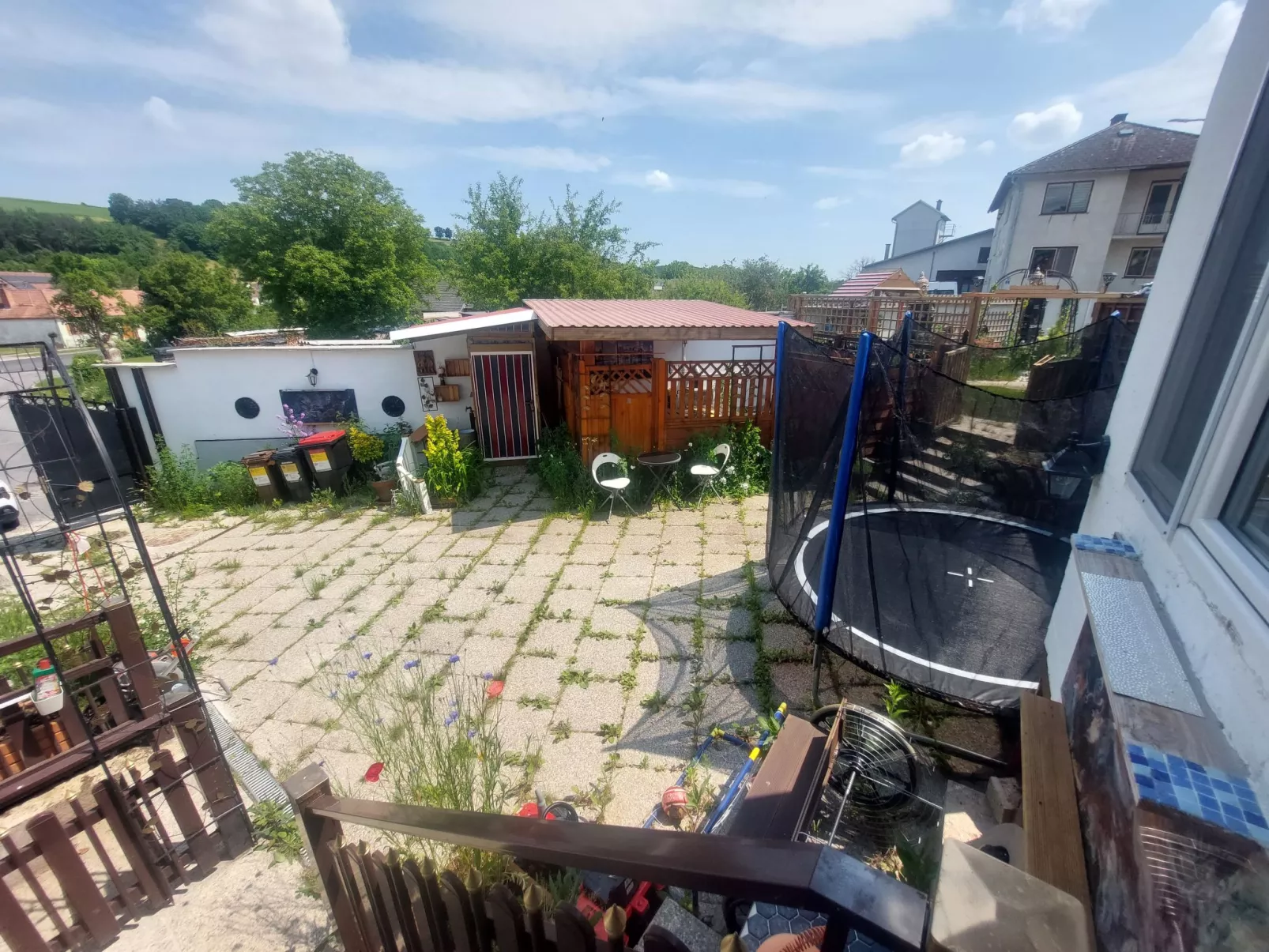 Garden Suite-Outside