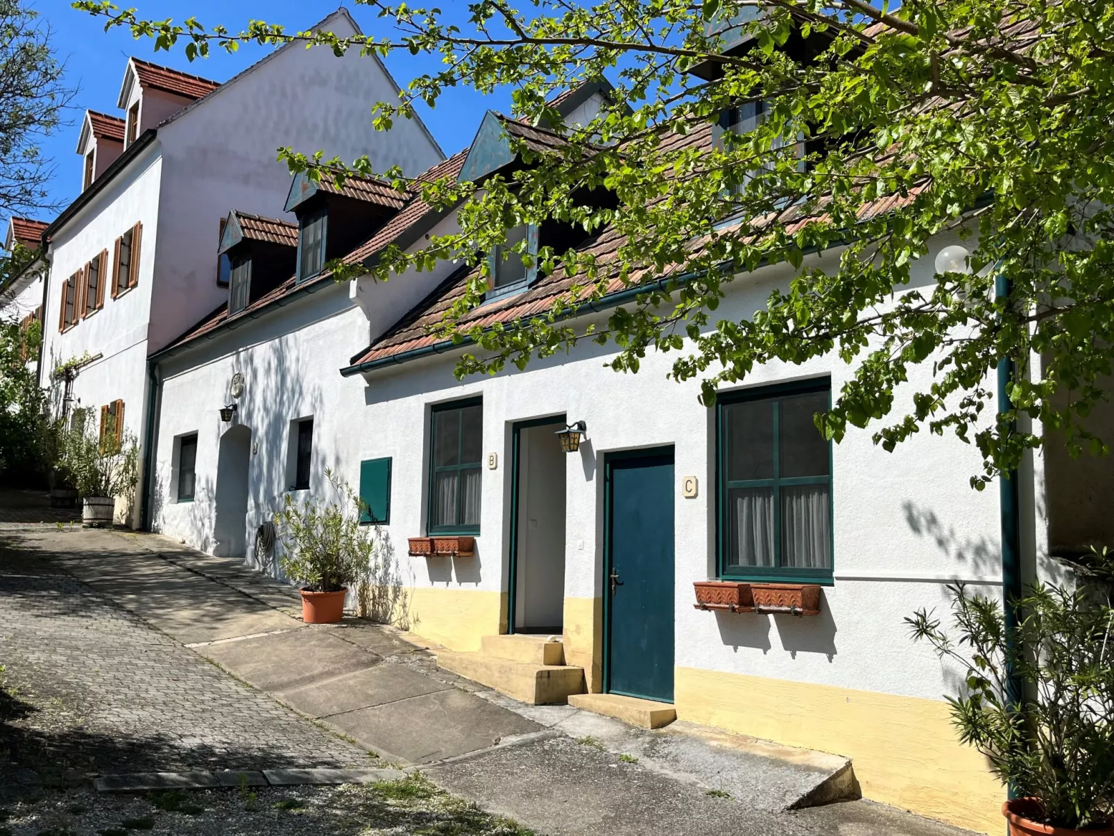 Hofgasse-Outside