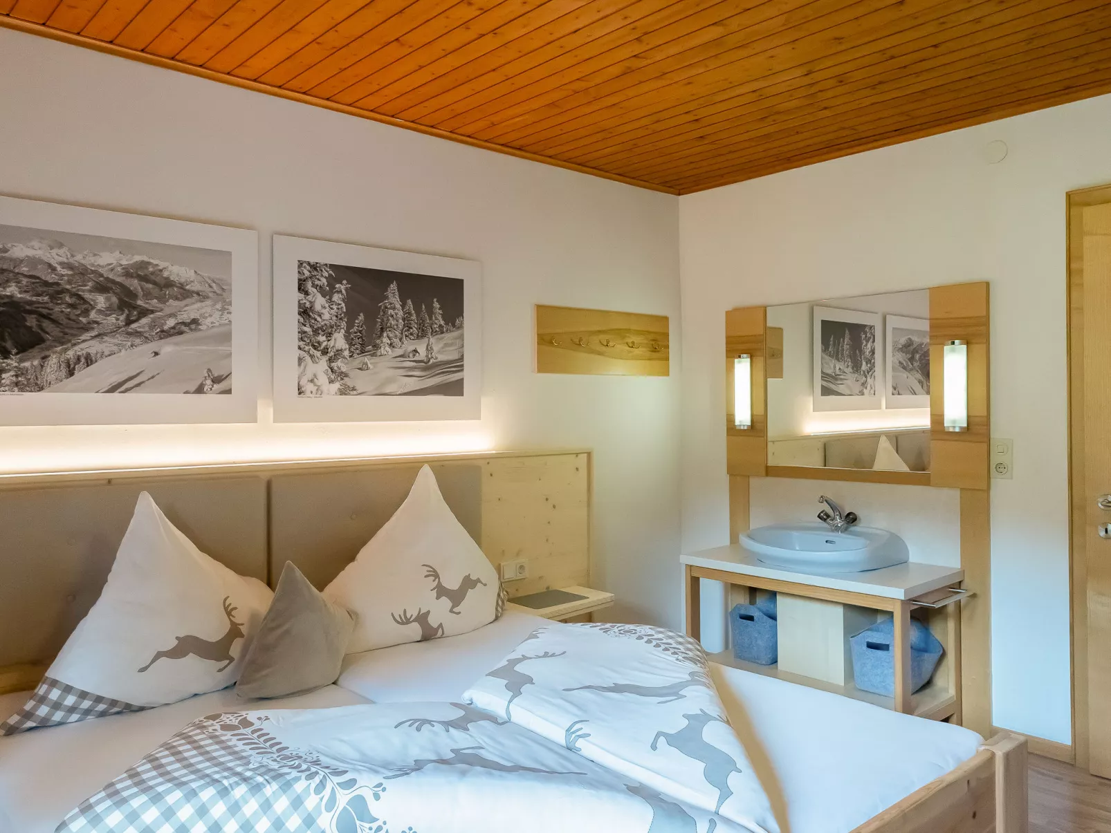 Alpenchalet Silbertal-Inside