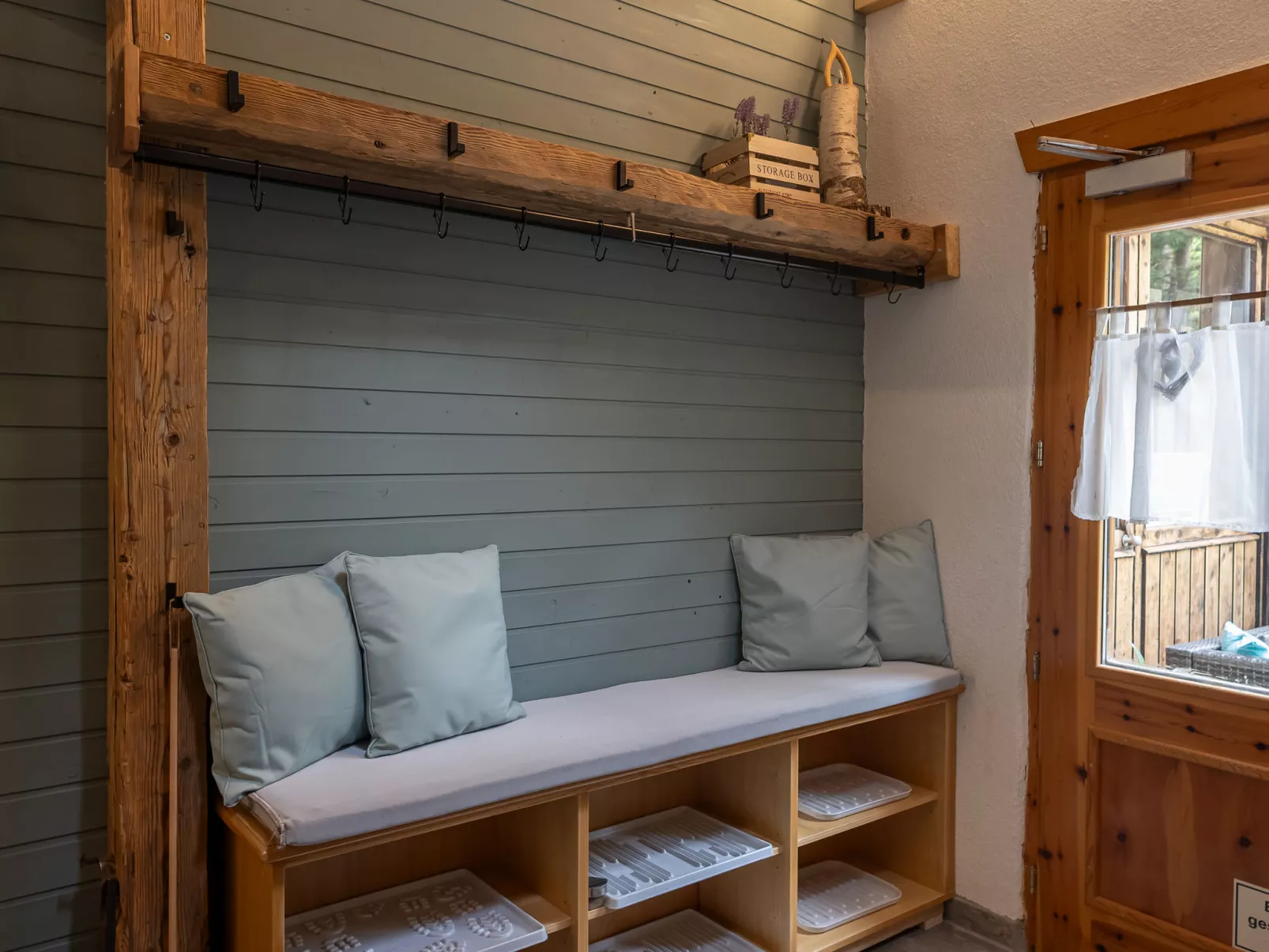 Alpenchalet Silbertal-Inside