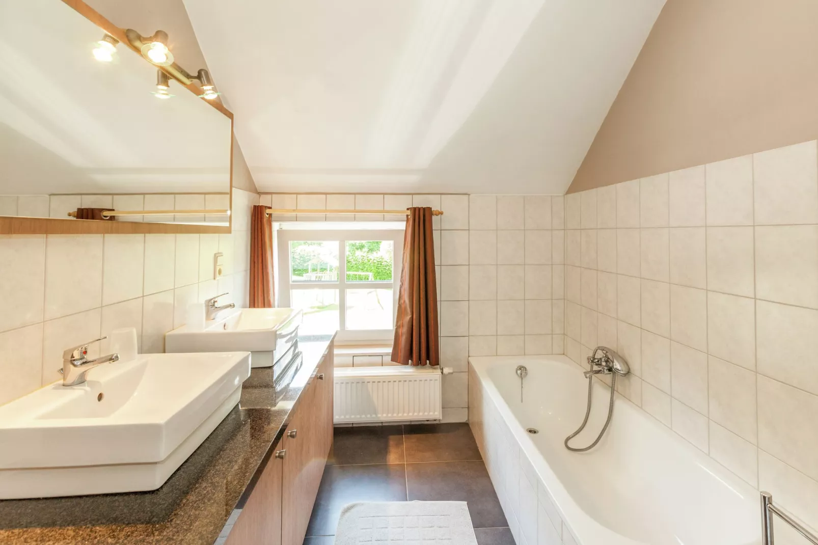 Wima2-Bathroom
