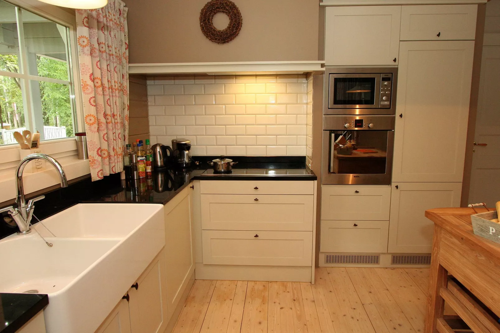Chalet Bomal-Kitchen