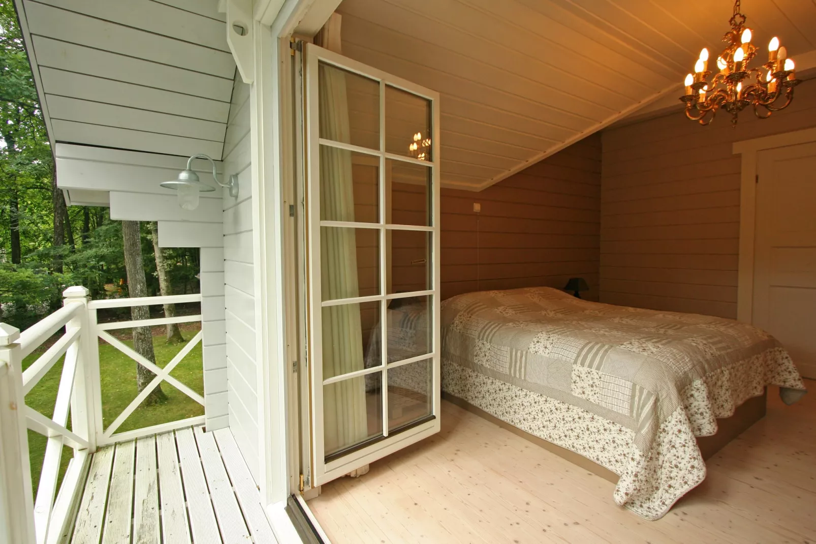 Chalet Bomal-Bedroom