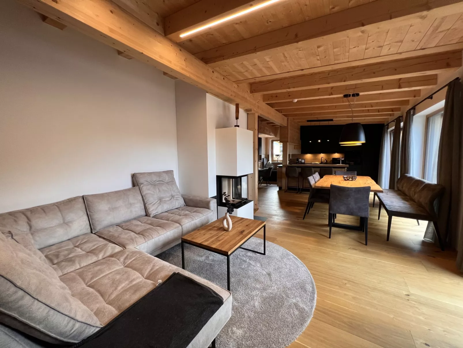 Penthouse large Bergblick 19-Drinnen
