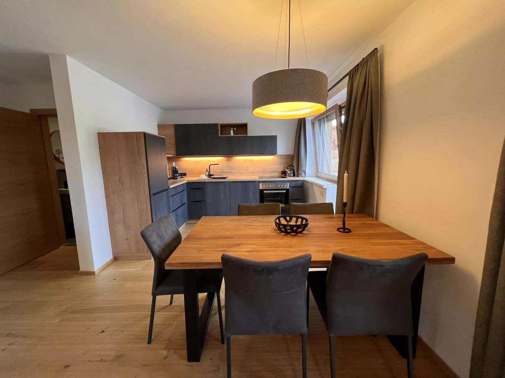 Penthouse small 18-Drinnen