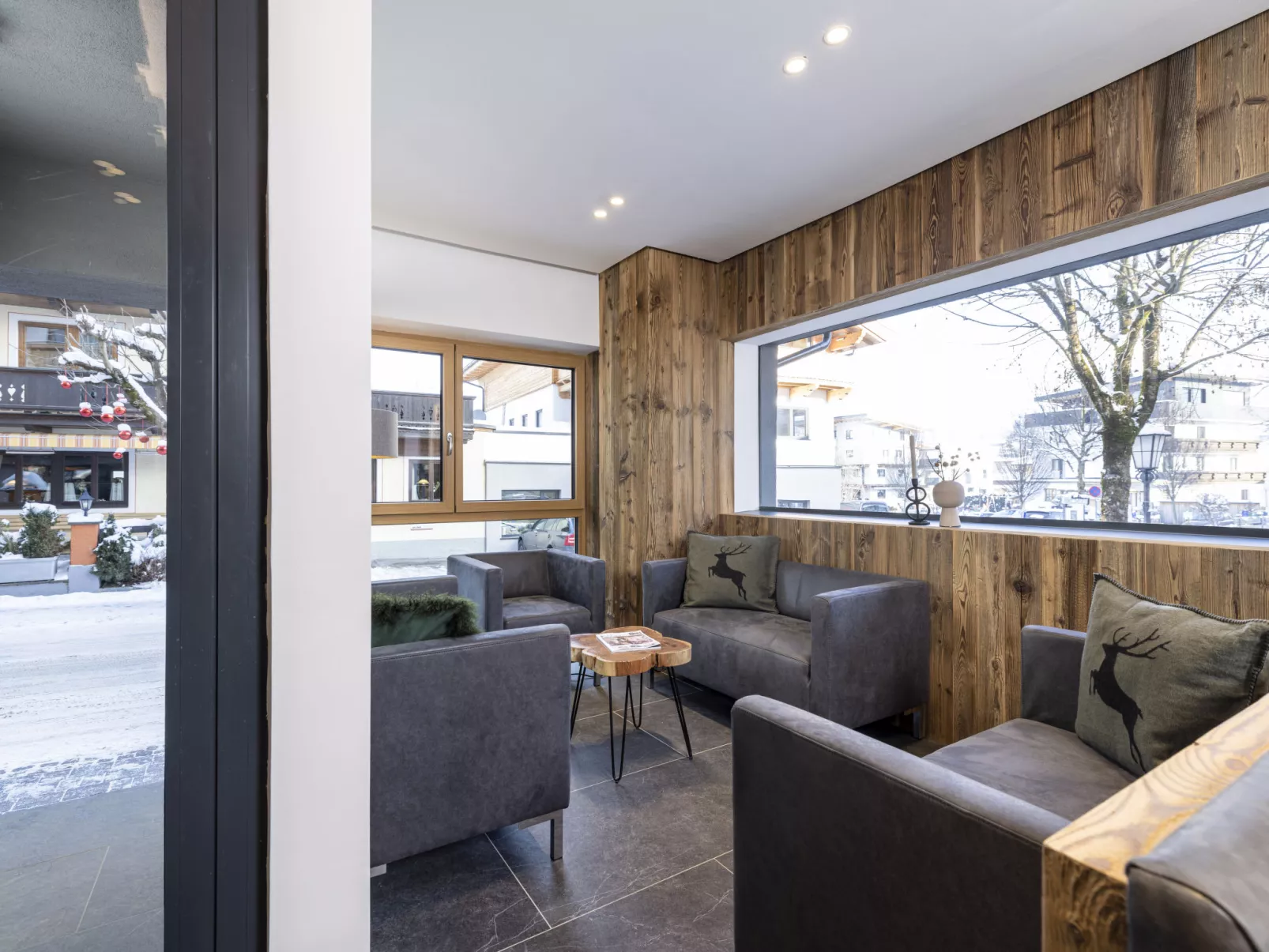 Penthouse small 18-Drinnen