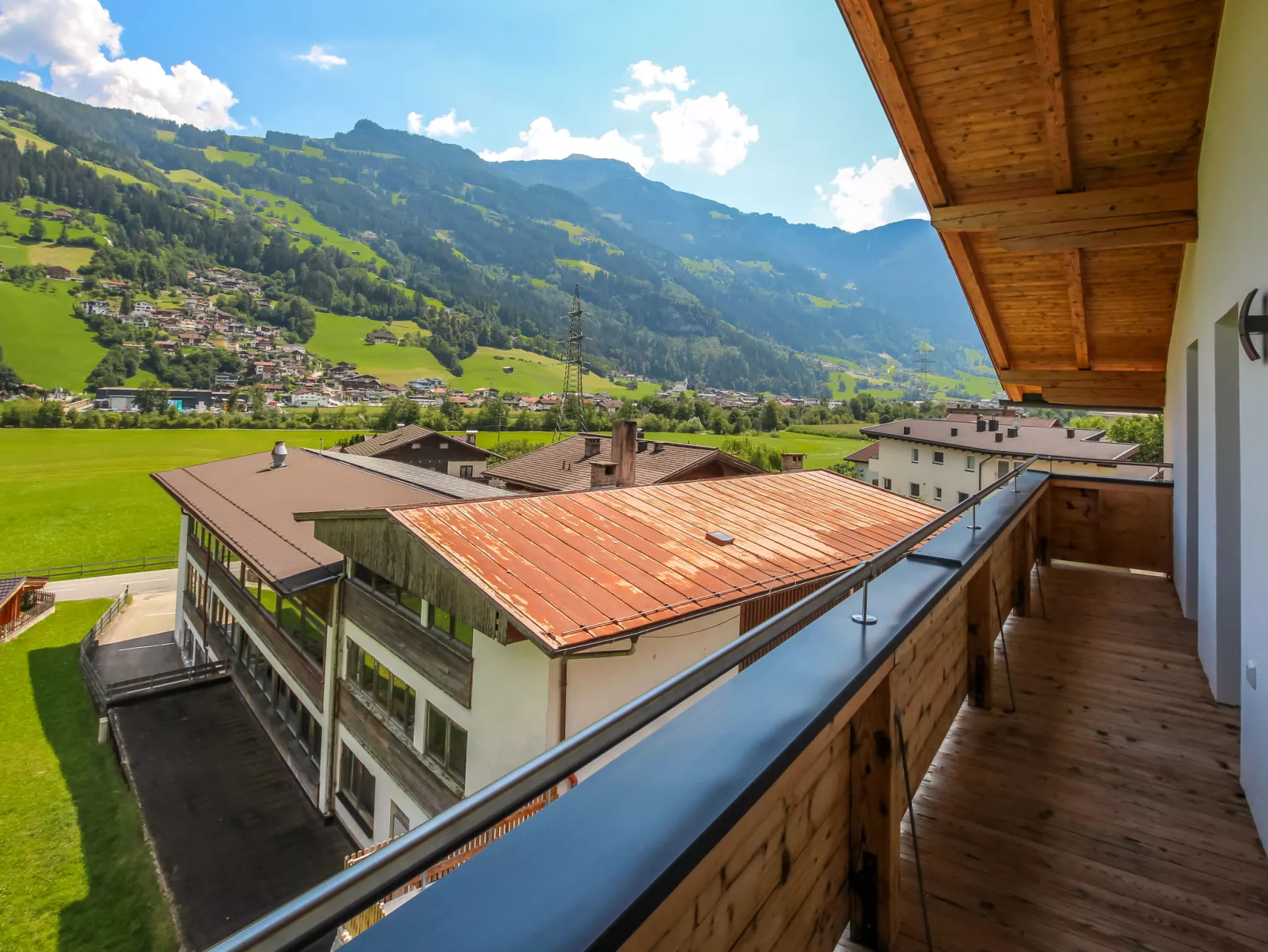 Waldeck 3-Outside