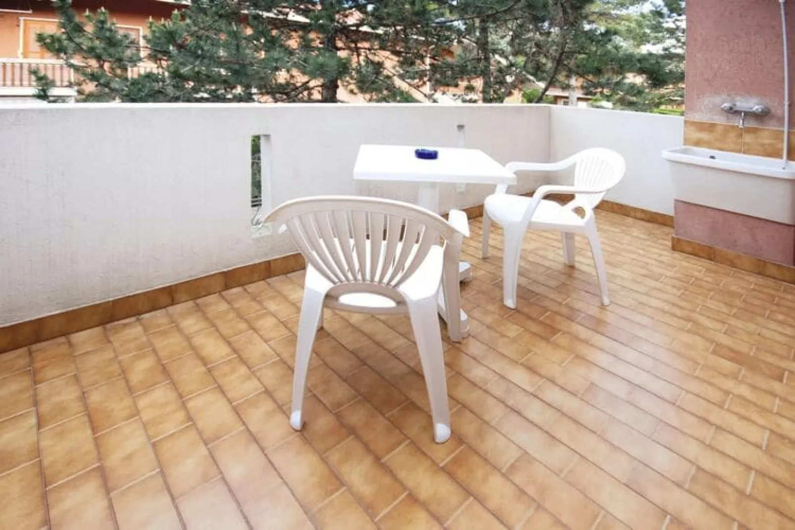 Holiday flats Condominio Orsa Maggiore Lignano Pineta-C5-Terrace