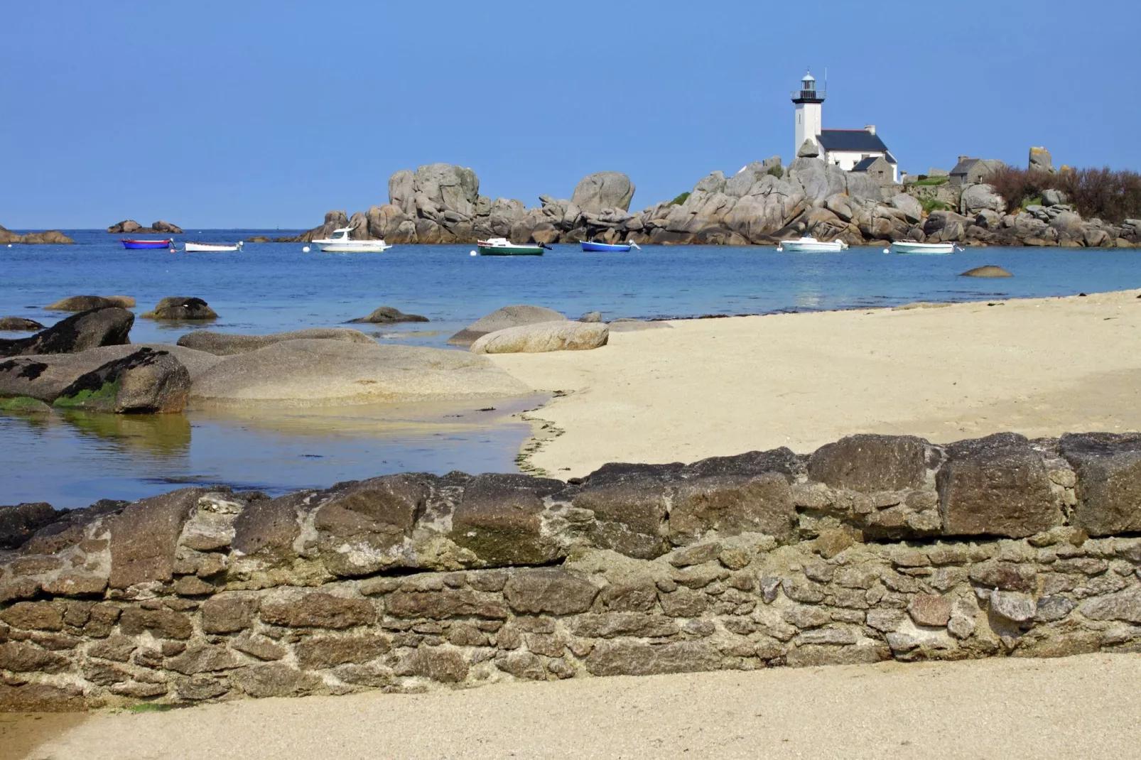 Maison de Vacances à Plounéour- Brignogan Plages-Zones d'été à 1 km