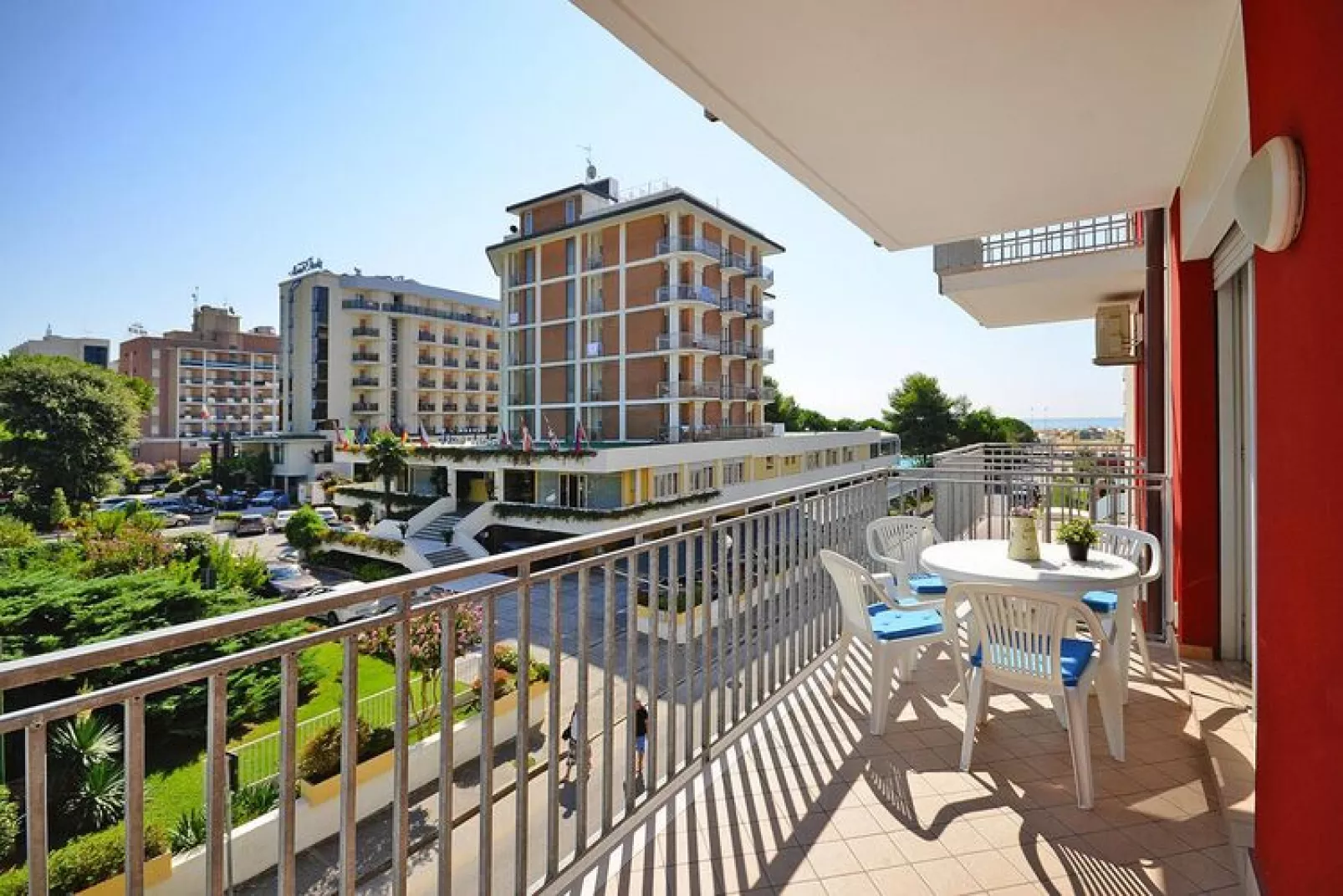 Apartments Smeralda, Bibione Spiaggia-Tipo B-5-Terrace balcony