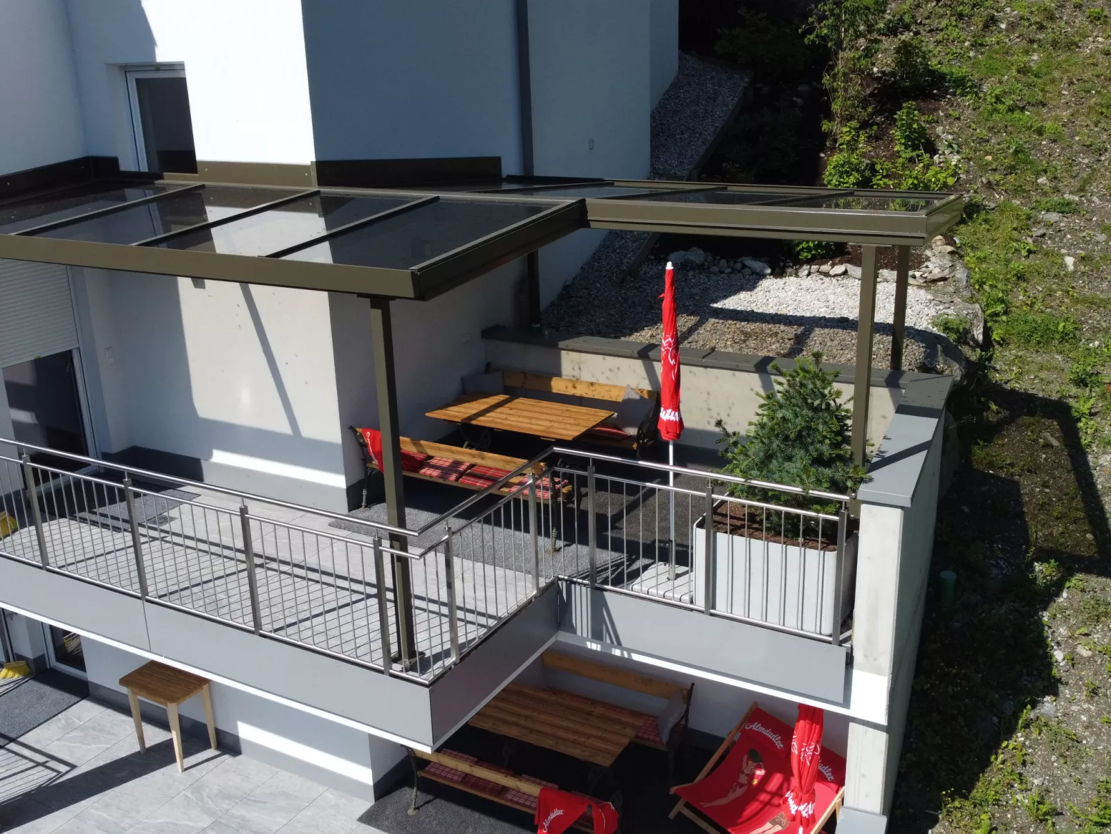 Montec Apart 2-Outside