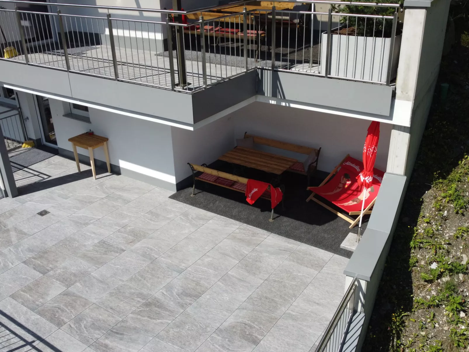 Montec Apart 2-Outside