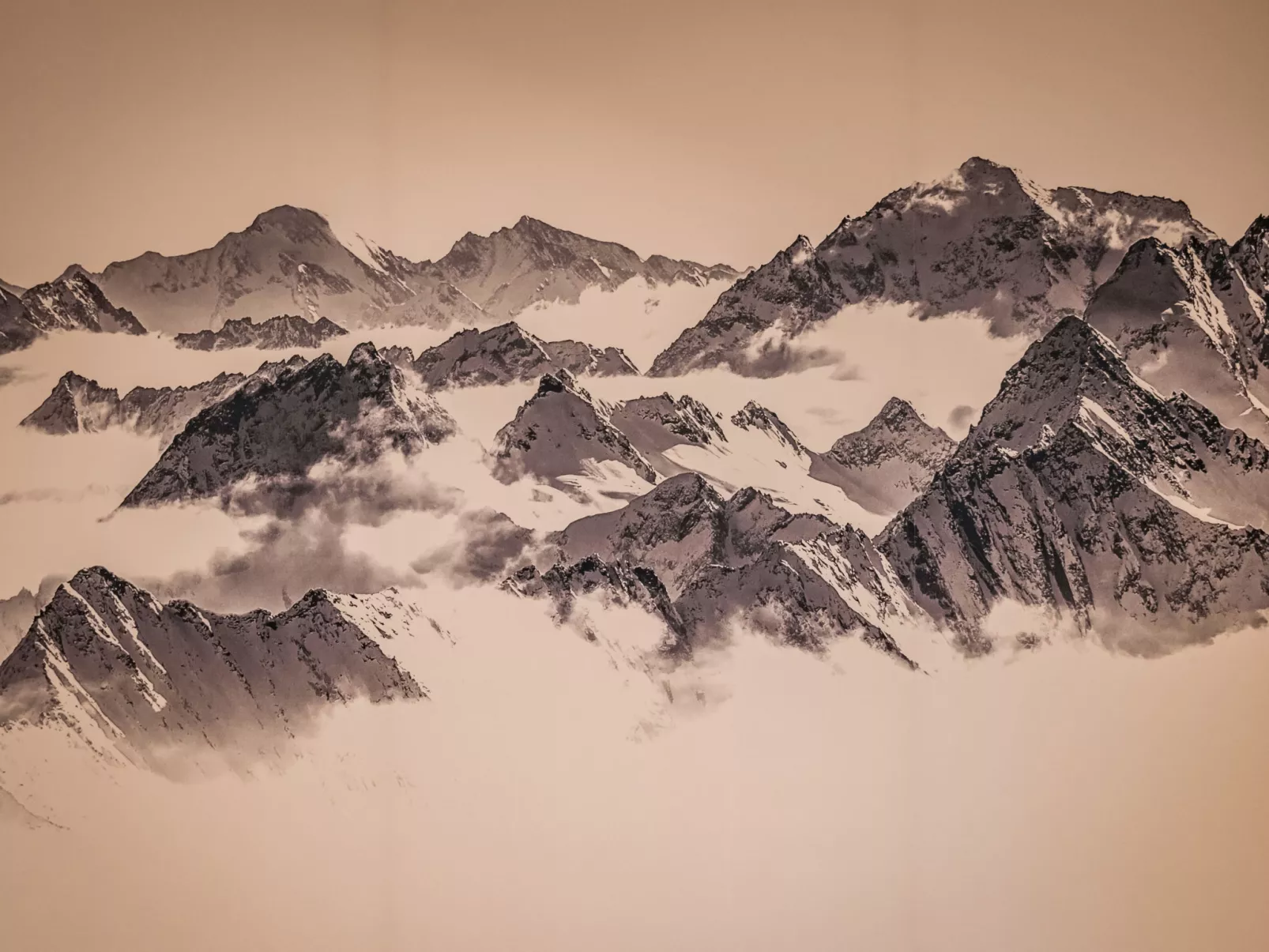Montec-Outside