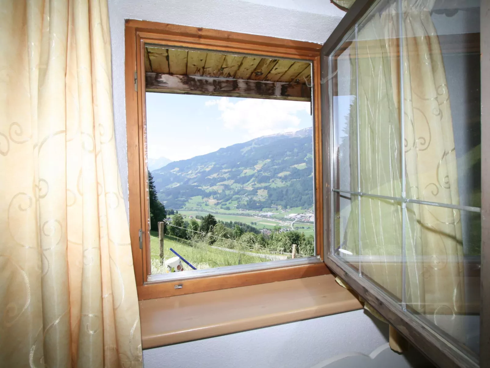 Hamberg Hütte-Outside