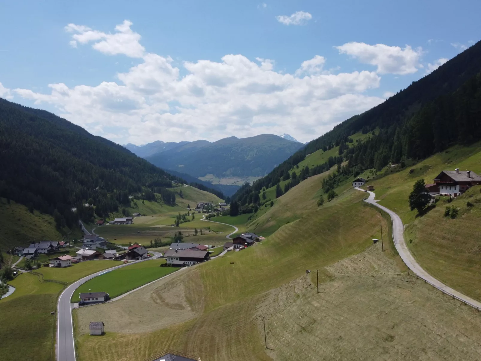 Chalet Antritt-Outside