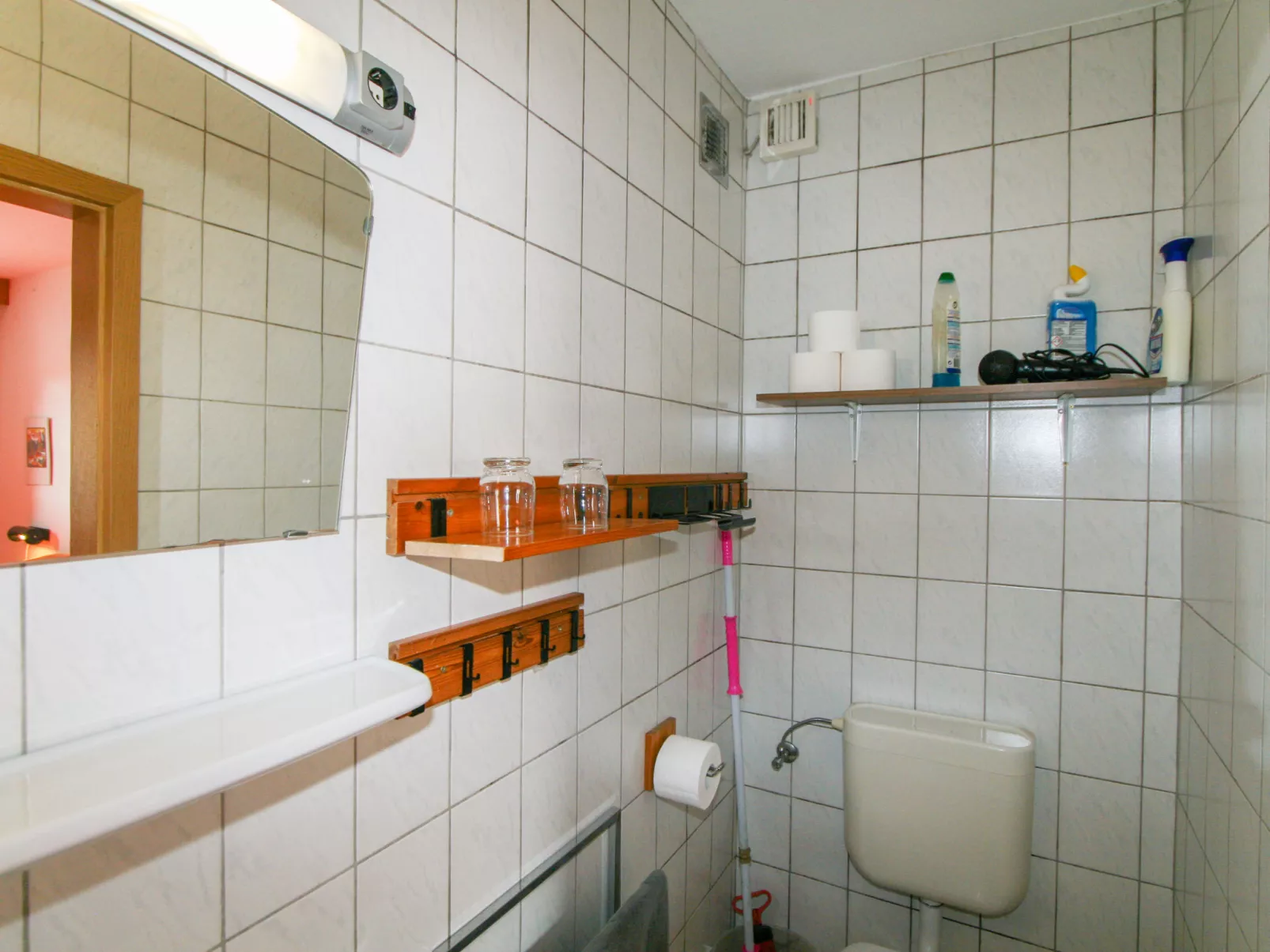 Biegel-Kraus-Inside