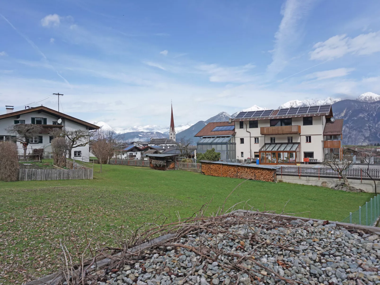 Chalet Karin-Outside