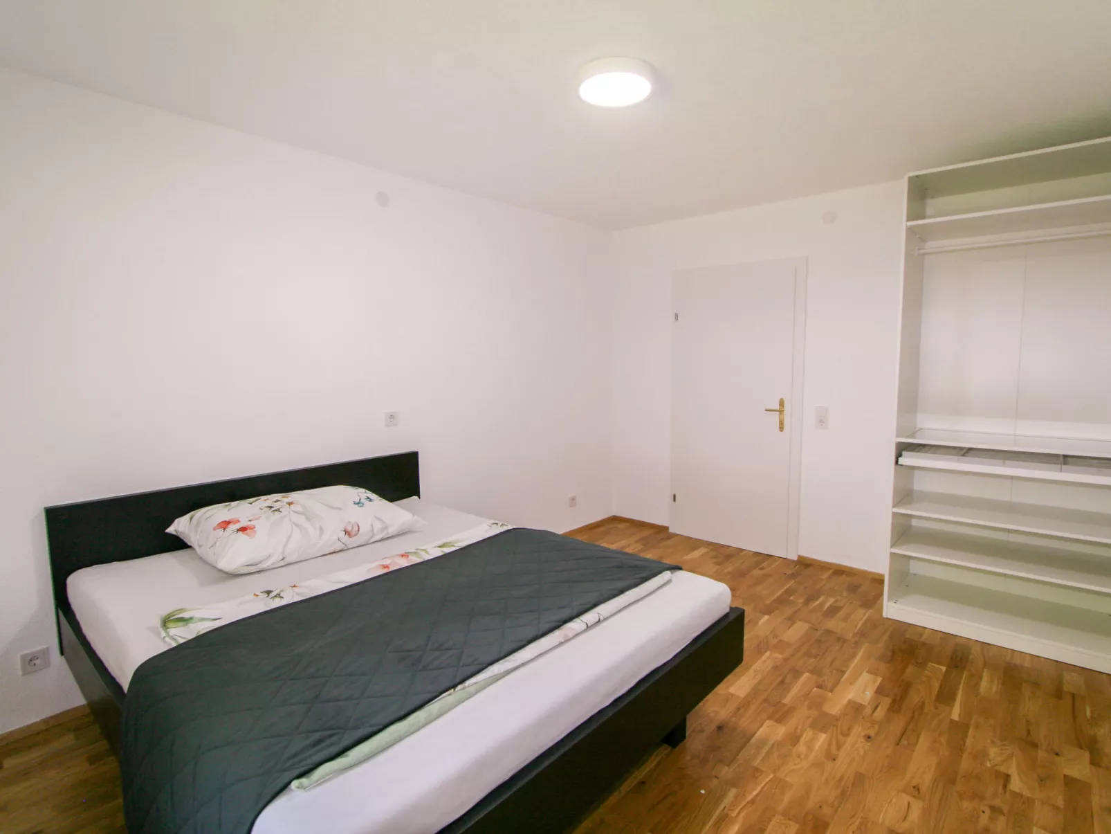 Diwani home stay Innsbruck-Drinnen