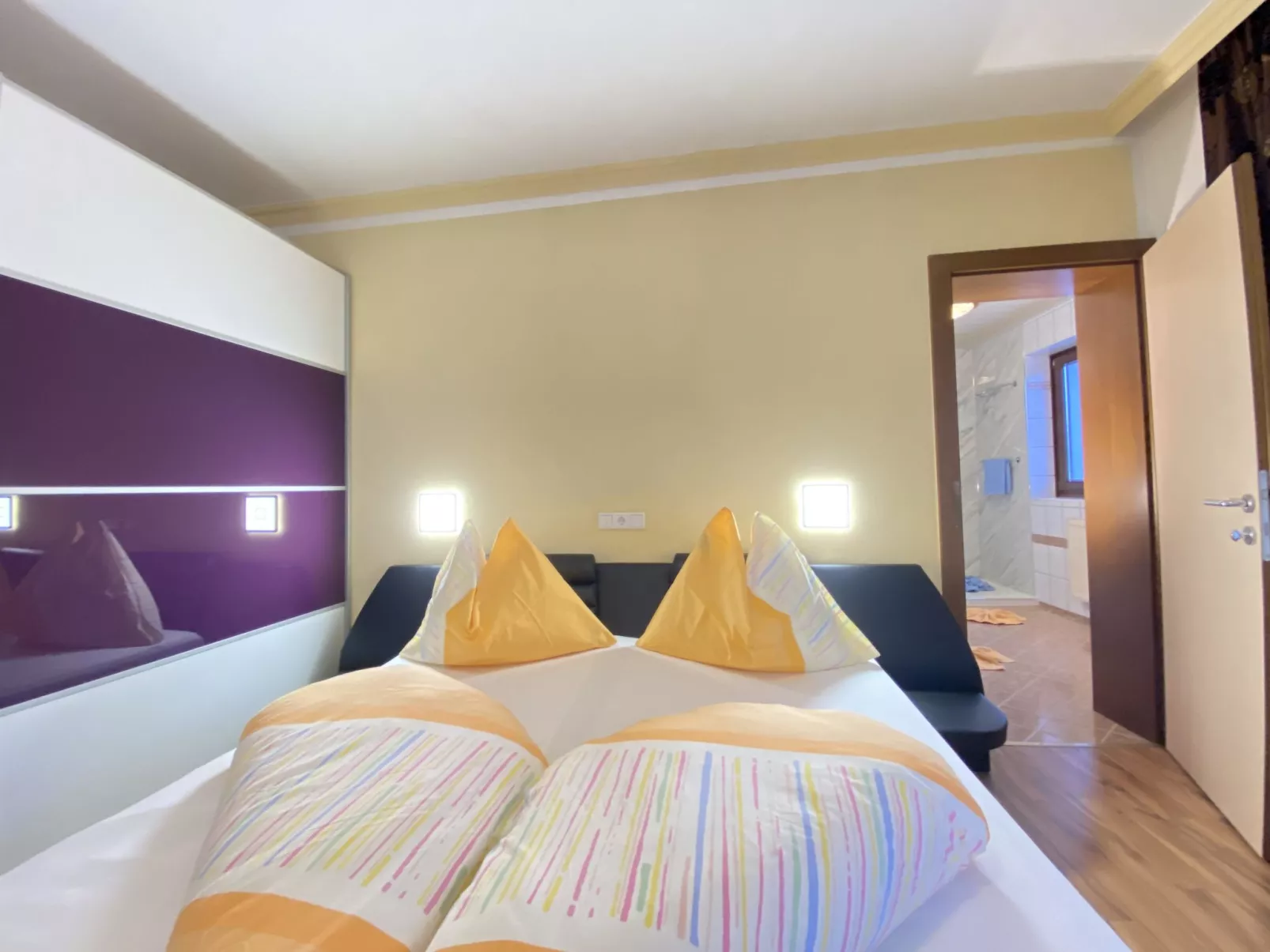 INT4 - 2 Zimmer max. 5 Personen A3-Inside