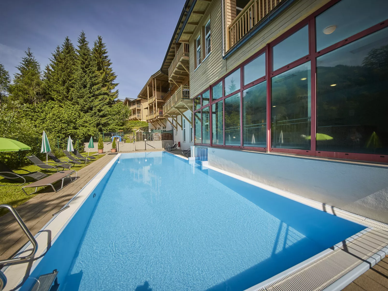 Alpine Rehrenberg 1-Outside