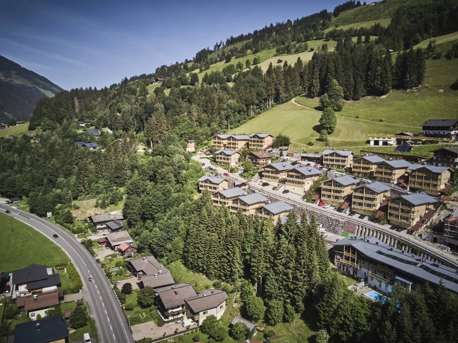 Alpine Rehrenberg 1-Outside